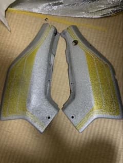 CBX400Fサイドカバーのサムネイル