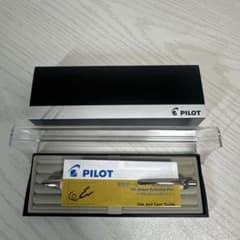 PILOT 油性ボールペンのサムネイル