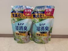 レノア超消臭　1WEEK　部屋干しおひさまの香り　超特大　2020mL　2個のサムネイル