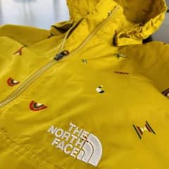 THE NORTH FACE ウインドブレーカー 150のサムネイル