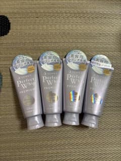 SENKA Perfect Whip PREMIUM Clear 4本セットのサムネイル