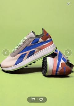 Reebok スニーカー　新品のサムネイル