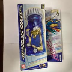 仮面ライダーゼロワン DXランペイジガトリングプログライズキーのサムネイル