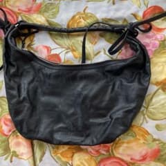 MIU MIU 黒　バッグ　超美品のサムネイル