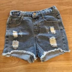 キッズデニムハーフパンツ ダメージ加工のサムネイル