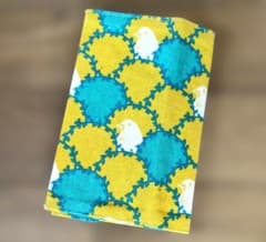 鳥柄の布製ブックカバーＡ5