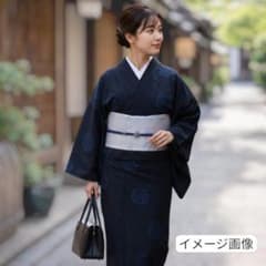 正絹　紬　着物　紺色　身丈　約　154㎝、裄　約　66㎝　レディース　婦人用 裄長サイズ 裄68.2 身丈161☆正絹 紬着尺 濃紺に雪輪 十日町紬？ やや