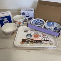アンパンマン 食器セットのサムネイル