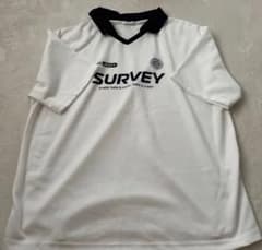 SURVEY ロゴ入り襟付き半袖Tシャツ ホワイトのサムネイル
