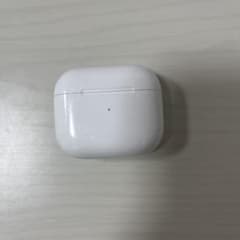 Apple AirPods 第3世代 ケース、右耳イヤホンのサムネイル