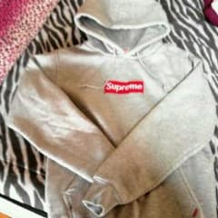 supreme　パーカーのサムネイル