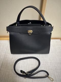星玲奈 さん　しまむら　バッグのサムネイル