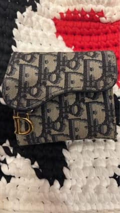 Dior 三つ折り財布 ロゴパターンのサムネイル