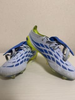 adidas Predator サッカースパイクのサムネイル