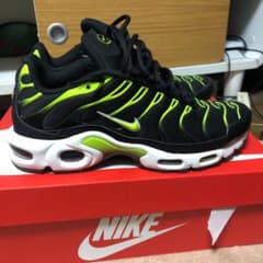Air Max Plusのサムネイル