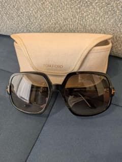 TOM FORD サングラス TF992 Daphne-02のサムネイル
