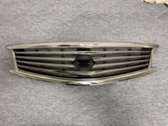 日産 フロントグリル　v36 セダン 後期のサムネイル
