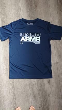 Tシャツのサムネイル