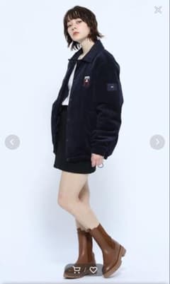 TOMMY HILFIGERのサムネイル