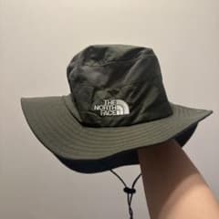 THE NORTH FACE ハット NN02032 カーキ Mのサムネイル