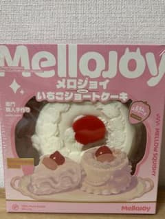 MelloJoy いちごショートケーキ　ホール　ムースクリーム　新品未開封のサムネイル