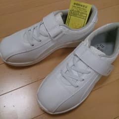 新品未使用　ナースシューズ　ナーススニーカーのサムネイル