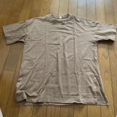 ユニクロ　UNIQLO Tシャツ　Sサイズのサムネイル