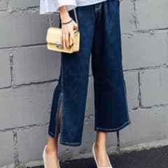 新品♡サイドスリットワイドデニムのサムネイル