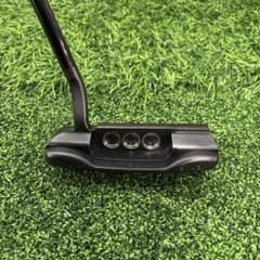Scotty Cameron TRIPLE BLACK サンタフェ 33インチ - メルカリ