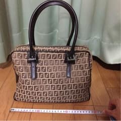 フェンディ バッグのサムネイル