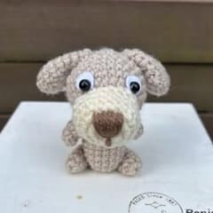 犬の編みぐるみのサムネイル
