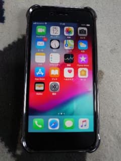 iPhone8 プロダクトレッド 64GB docomoのサムネイル