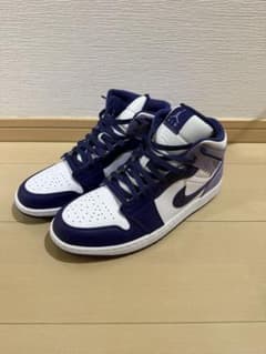 Nike Air Jordan 1 midホワイト/ネイビーのサムネイル