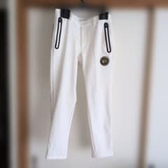 Munsingwear V12 コラボ ゴルフパンツ ホワイト Munsingwear V12 コラボ ゴルフパンツ ホワイト - メルカリ