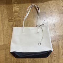 グローバルワークスかばんのサムネイル