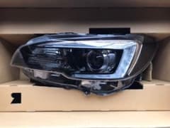 スバル　WRX-STI ヘッドライト左のサムネイル