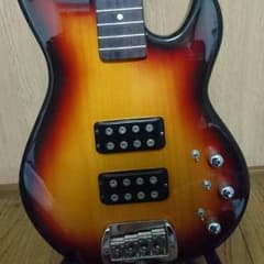 G&L Japan premium L2000 ケース付きのサムネイル