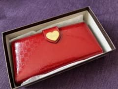 GUCCI ハート 長財布のサムネイル