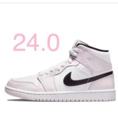 NIKE WMNS AIR JORDAN 1 MID LIGHT VIOLETのサムネイル