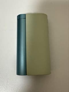 glo 電子タバコ本体 青と緑のサムネイル