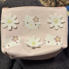 HELLOKITTYポーチのサムネイル