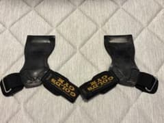 GOLD'S GYM パワーグリップ 左右セット サイズS - メルカリ