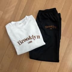 専用　kids楽ちんトレーナーとズボンのサムネイル