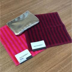 marimekko マリメッコ タオル ハンカチ と ポーのサムネイル