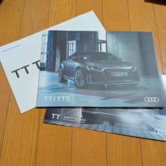 Audi TT TTS カタログセット【管理90】のサムネイル