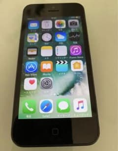 [美品］iPhone 5 16GB AUブラックのサムネイル