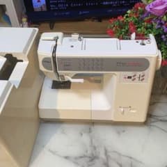 動作品 JUKI ジューキ コンピューターミシン HZL-9800 比較的きれい 