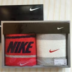 【値下げ】【未使用】Nike ハンドタオルのサムネイル