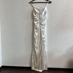 ドレス　アイボリードレープマキシドレスのサムネイル