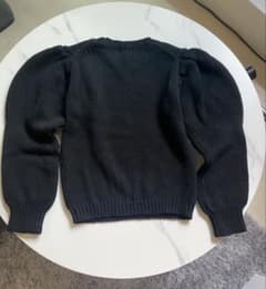OHGA パフスリーブ ニット ブラックのサムネイル